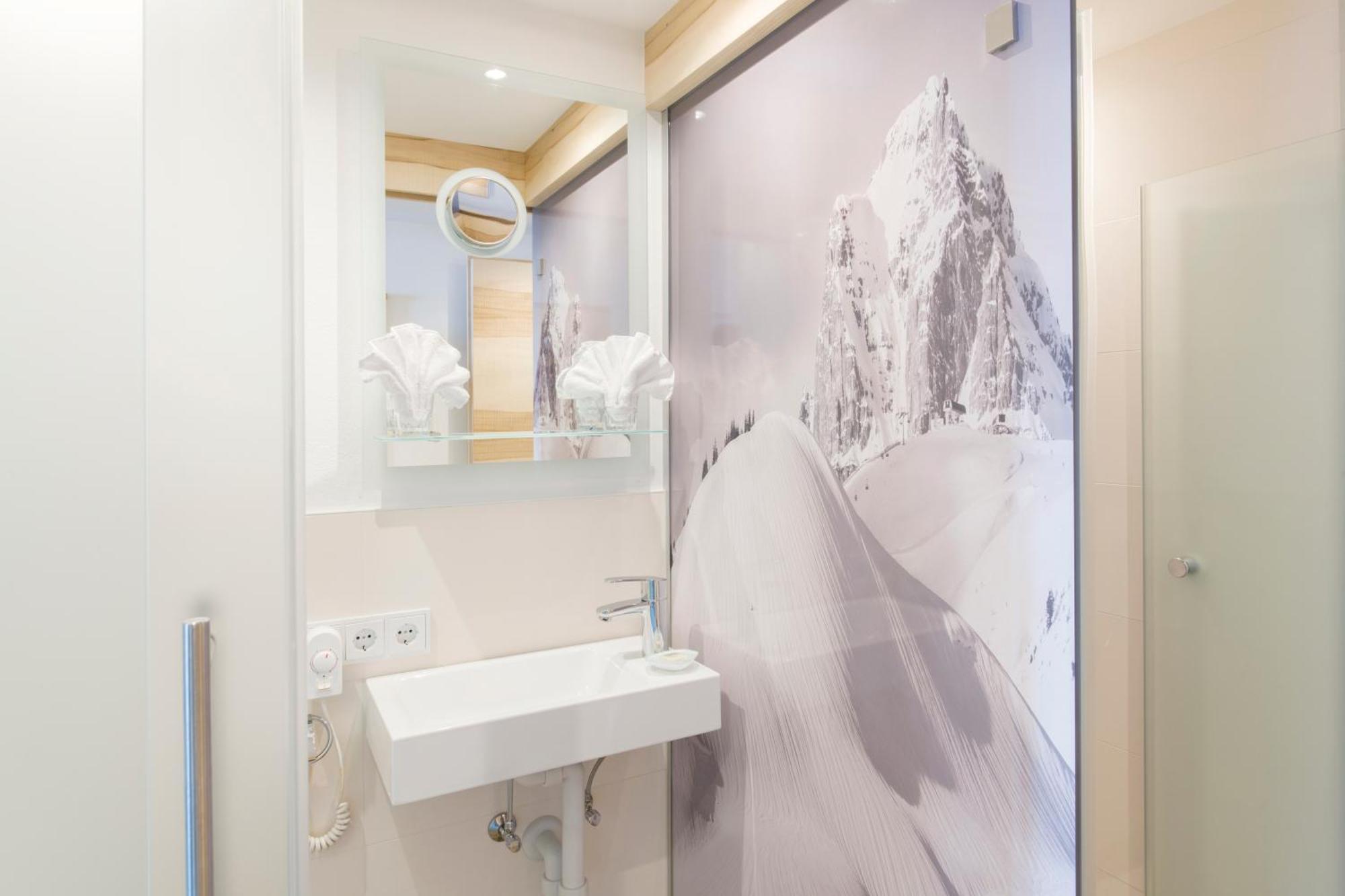 Hotel Anemone Lech am Arlberg Habitación foto